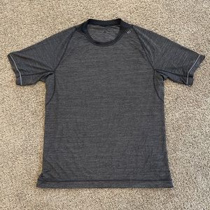 LuluLemon Athletic Training Short Sleeve Shirt Heather Gray XL